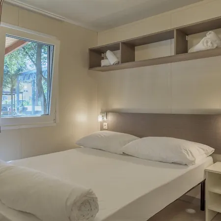 Mobile Homes Biograd 3*