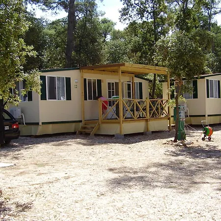 פארק נופש Mobile Homes Camping Biograd