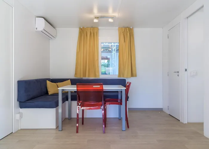 פארק נופש Mobile Homes Camping Biograd