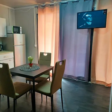 Mobile Homes Camping Biograd بيوغْغاد نا موغو